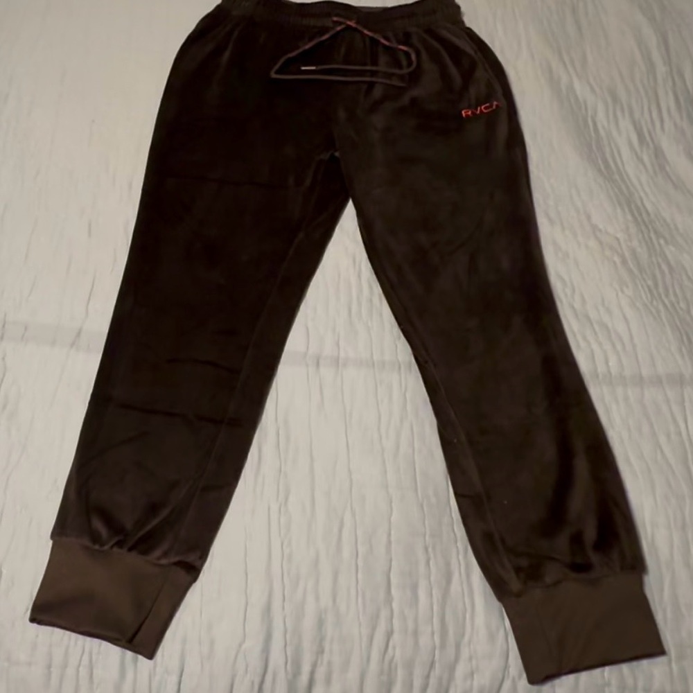 RVCA blk velour joggers, w/red RVCA logo on leg/strings, nicely used!